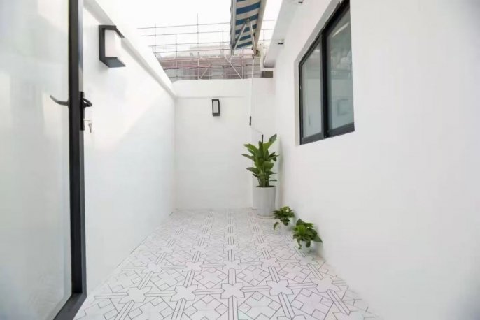 Bright cozy 1BR with yard nr IAPM