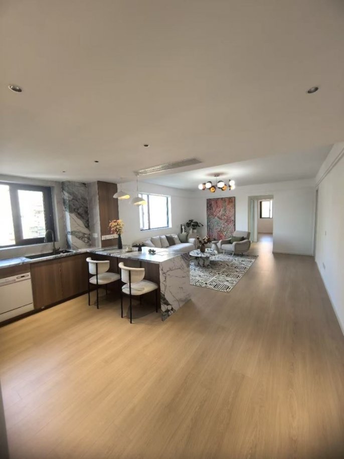 Jiaotong University elevator 2BR 2BATH apartment