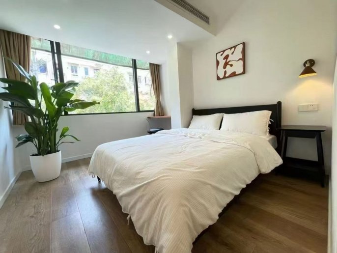 Jiaotong University 1BR apartment