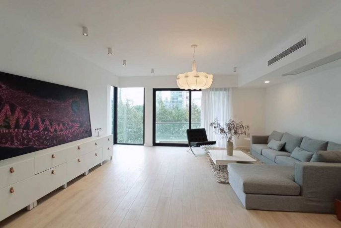 AnfuRd Chevalier Place 5br290sqm