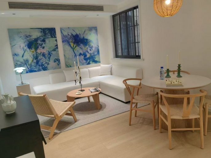 2B2B,Artistic & Bright，Near Dong'an Rd，Line 4/7