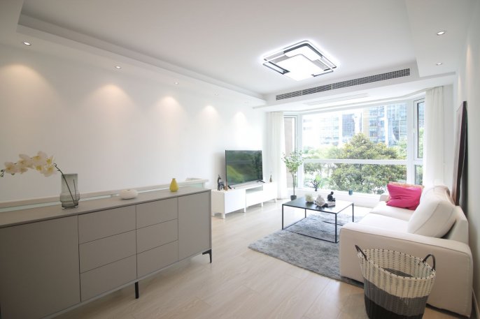 Morden 3brs with floor heating with IAPM shopping mall