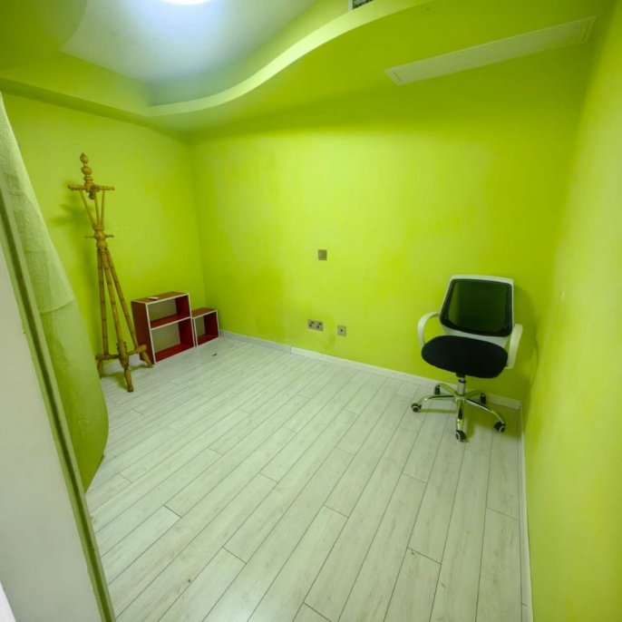 2-Bedroom Apartment with Bosch Underfloor Heating & Daikin Central AC