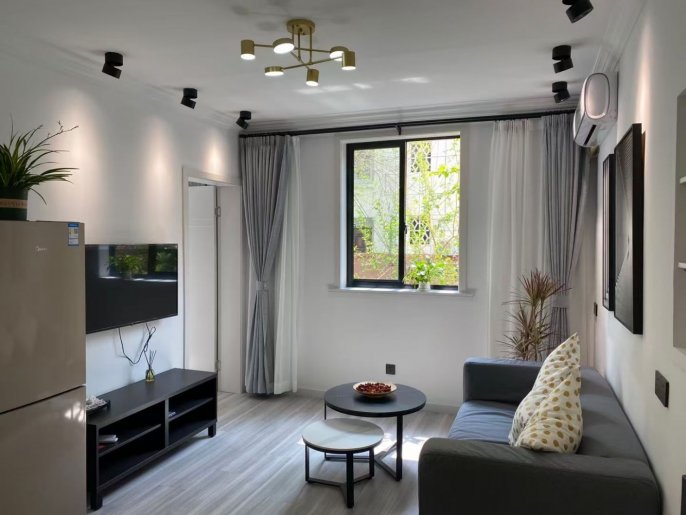 New Deco 1BR APT Xingguo Rd Floor heating 6.8k