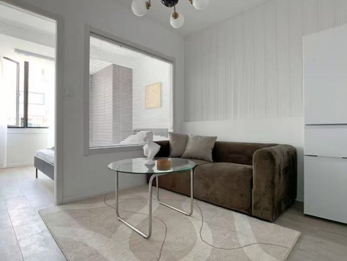 Elegant&bright 1 br/1lr @changping rd sta 5k