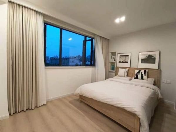 3 Spacious Brs, 2 Baths, 180 sqm, Anshun/Kaixuan @ Hongqiao rd L10