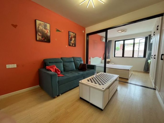 Affordable-1bed ample storage- dishwasher- Lane house @ Line 1/10/12 South Shaanxi Road