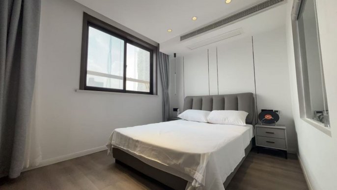 Spacious-near ECNU and ECUPL and SJTU-lift-Caoyang rd/Putuo area/L3/4/11/13/14