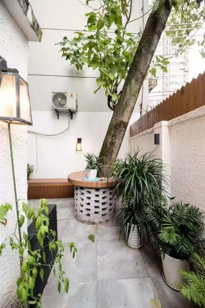 Cozy 1br with Floor heating and Garden near Line 10 Shanghai Library，Line 1 Hengshan Road St.