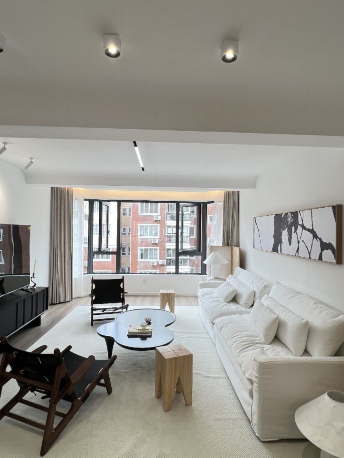 Brand new 2br 2bathrooms Nr changshou road M7/13