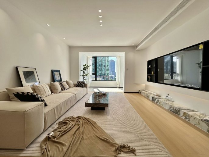 Loushanguan Rd metro/4br3bt/central AC/floor heat/park space/oven