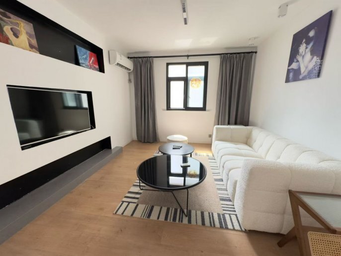 Cozy 1Br Furnished w. Floor heating Jiangsu Rd Station