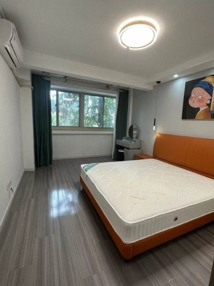 Nice 1br/2living & elevator/oven @Jiaotong University & Line 10/11
