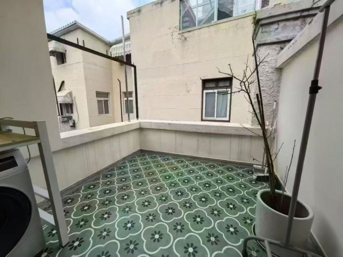 Prime Location 2Br/2Lr/1Bt with Patio&Balcony&Bathtub On Fumin Rd@L2/7/14 Jing’an Temple Station