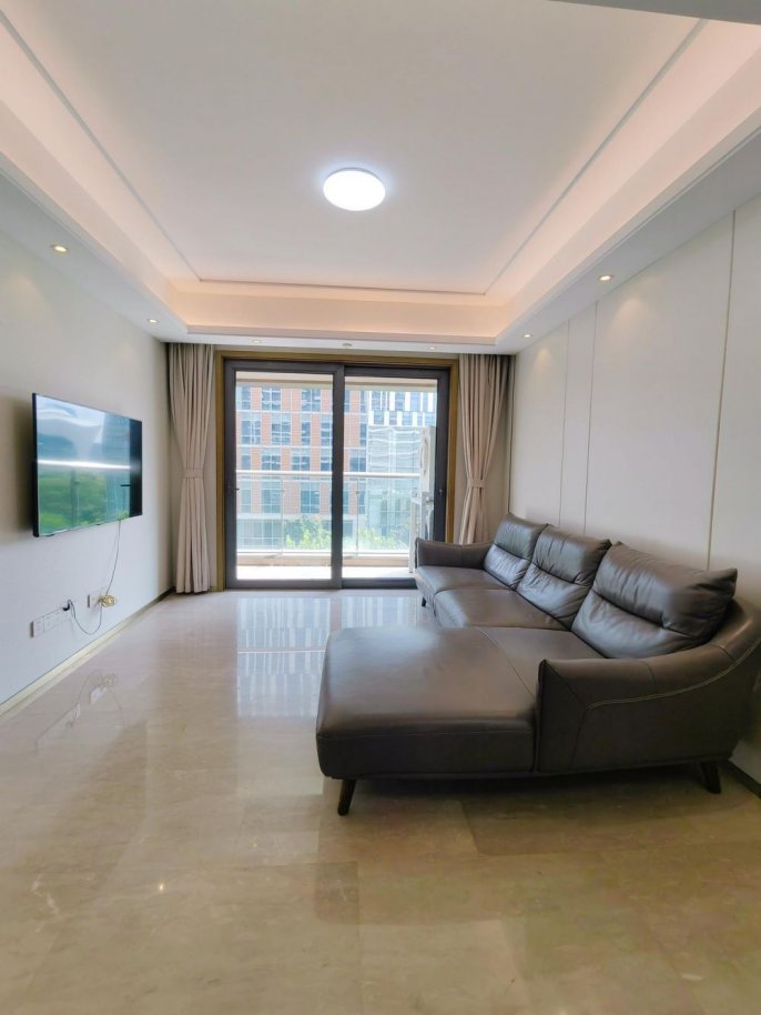 Good Quality compound 3 br with floor heating in New Bund. easy to NYU shanghai ,L 6/8/11