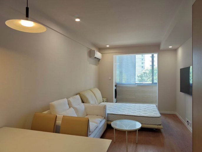 Cozy 1Br fully Furnished Jiangsu Rd Station