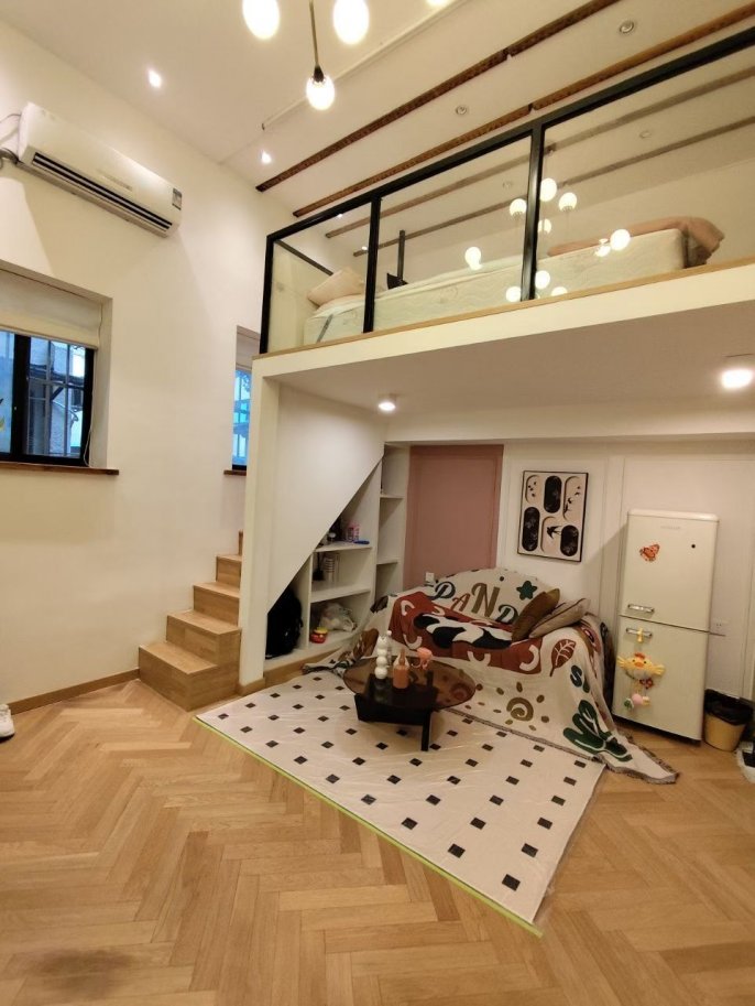 High ceiling 1+1Br/1Lr/1Bt apt nr Jiashan rd,M9/12