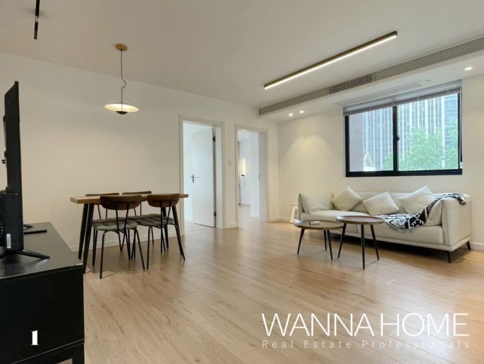 Spacious&Modern&Bright 2Bdrs-Facing-South 1Bath/Large Closet/L14 Wu Ding Rd/