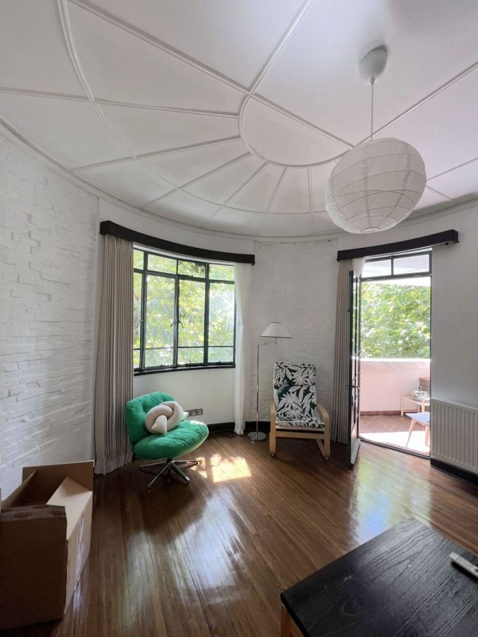 Valuable Fuxing Rd Historical Apt with Balcony/Wallheating 10.5K