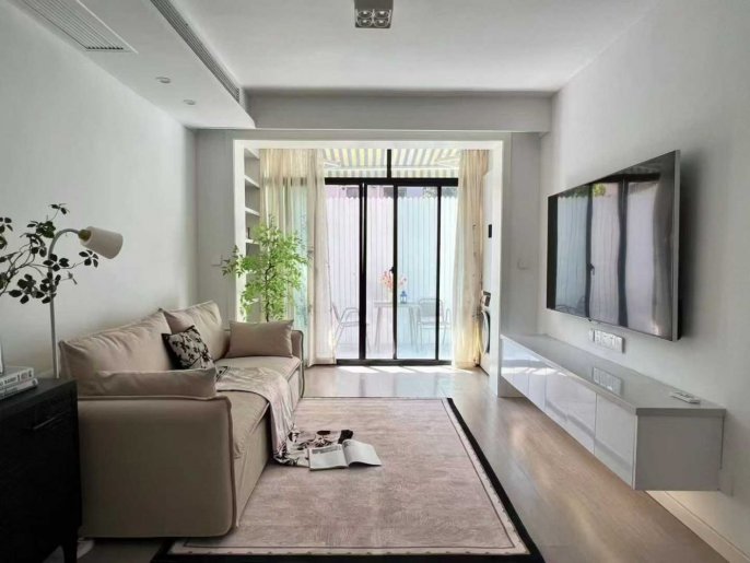 Nice yard+spacious 1br 2lr/central AC/oven,Zhongshan park@L2/3/4