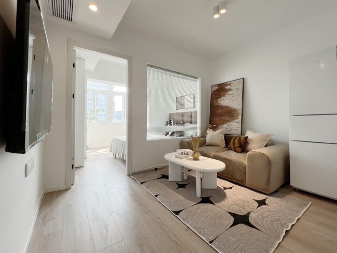 Zhaojiabang rd/modern 1br 1lr@L7/9,elevator/bright room