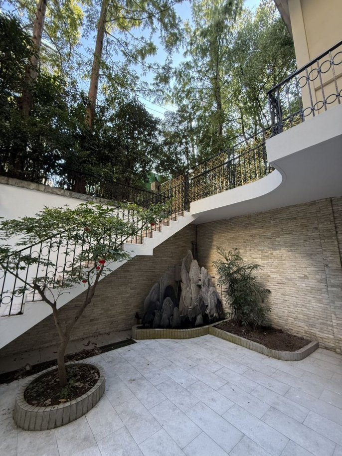 Duplex 3+1BR 4BTH w/ Garden nr JiaoTong Uni