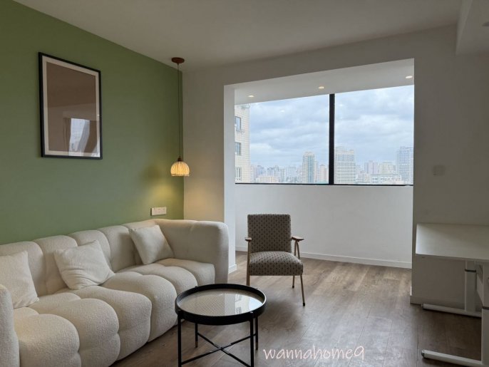 Jiaotong Uni 1BR / Spacious / Bright / Modern/ Quiet /Good view