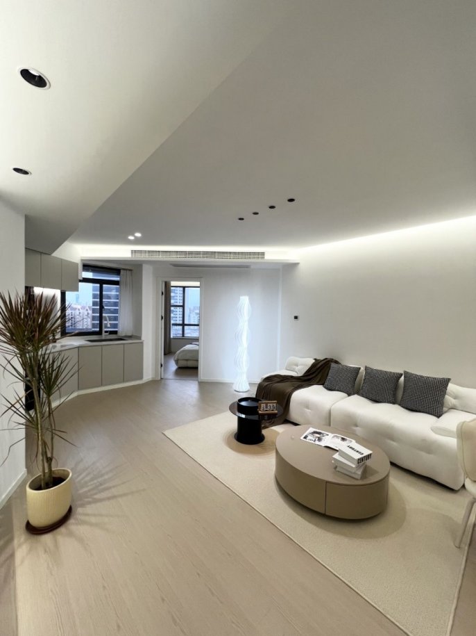 1Br，Spacious&Bright，Nr Jiangsu road station，L2