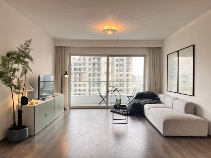 Modern 3brs floor heating open balcony nice view near west nan jing road CBD Line 2,12,13
