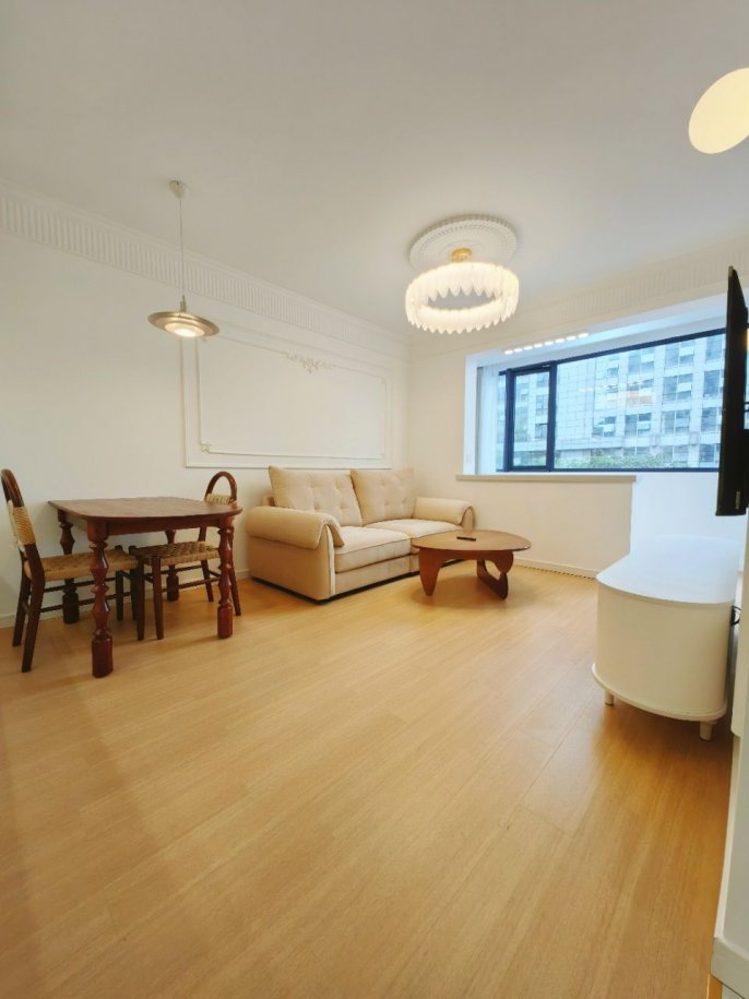 Brand new 1br elevator apt at Huangpu L4/8/9