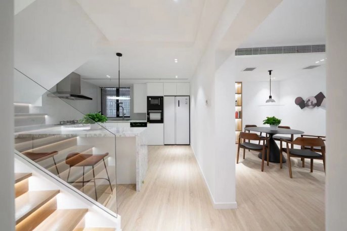 Big 4brs penhouse floor heating big terrace modern furniture near Xintiandi only 27.5K