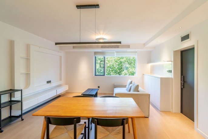 2br2lrs2baths/close Xintiandi/floor heating/nice compound