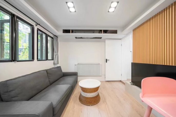 cozy 1br Nr changshu Road M1/7